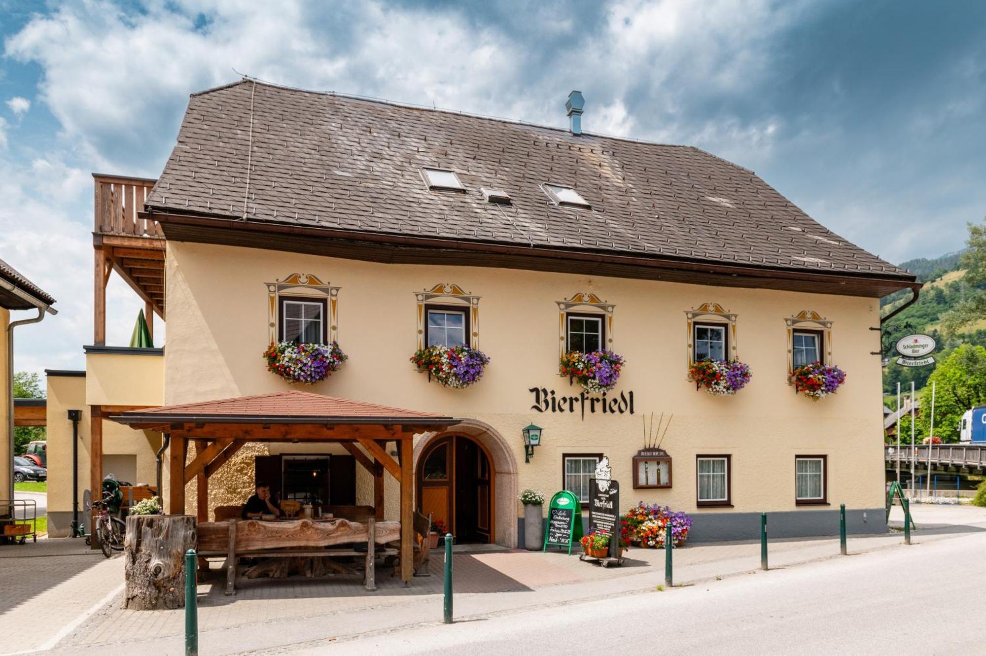 Landgasthof Bierfriedl Hotel Пругерн Екстериор снимка