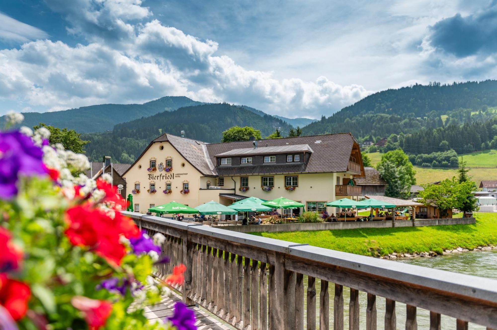 Landgasthof Bierfriedl Hotel Пругерн Екстериор снимка